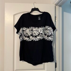 tek gear Black Short-Sleeve V-Neck Top with Silver Floral Stripe